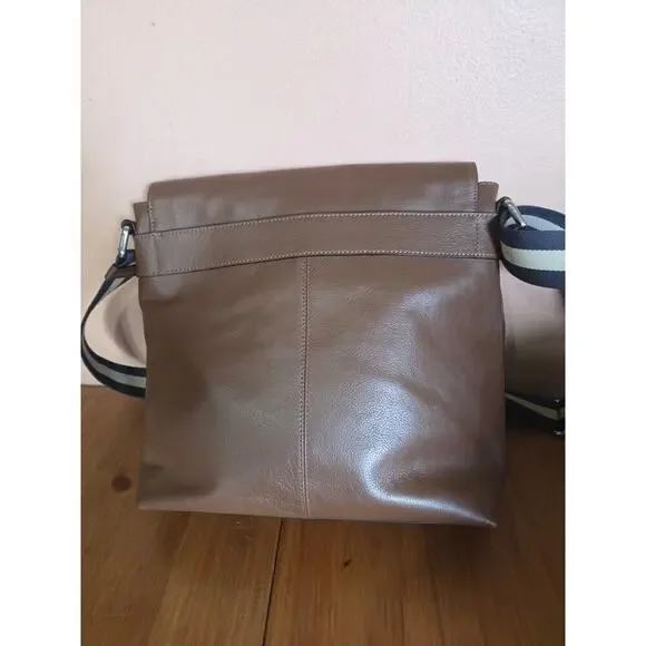 Authentic Coach Metropolitan Map Bag Leather Mens or Womens New W/Out Tags!!!!! - Picture 4 of 13